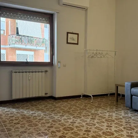 Acton House Lägenhet Lido di Ostia