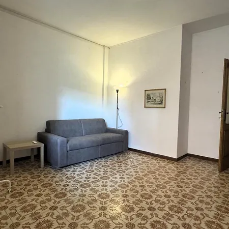 Acton House Apartment Lido di Ostia